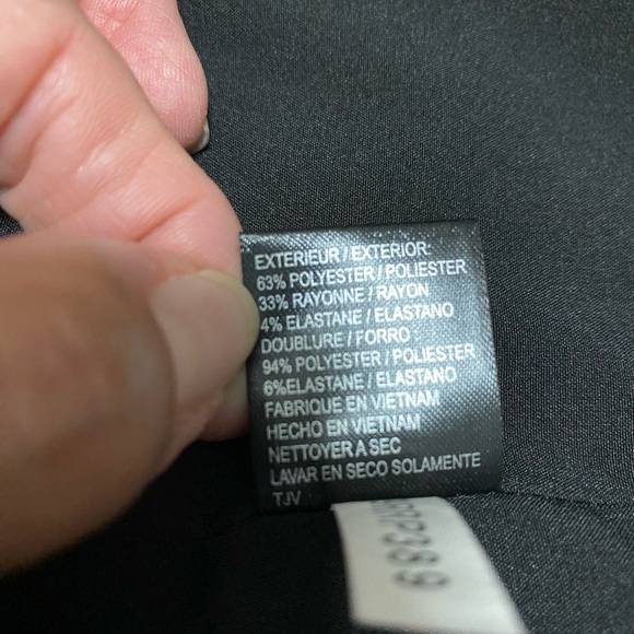 Tahari Arthur S Levine 16 Petite Women’s Black Suit Coat Blazer, Silver Buttons. - Picture 7 of 11